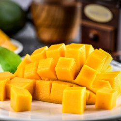 现摘热带青皮甜心 生鲜节日送礼水果整箱 5斤大果含箱(单果250g以上)