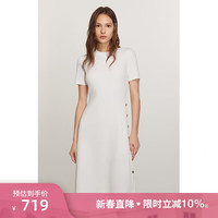 ochirly欧时力 仿麻肌理感坑条裙2024早春圆领A字针织连衣裙 米白 L