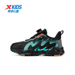特步儿童秋冬款男童新年款运动鞋中大童休闲跑步鞋子 黑/极光绿 36码
