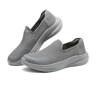 斯凯奇 Skechers健步鞋男士透气网布轻薄舒适耐穿简约鞋子210943 灰色/GRY 40