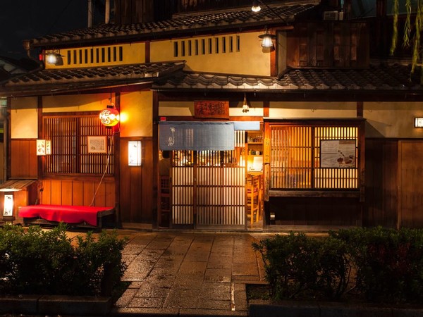 在日本算客房面积很大了！性价比高，还有浴场桑拿！Urban精选酒店京都五条 双床房1晚套餐