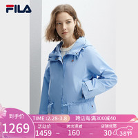 FILA 斐乐女士梭织外套2024春时尚休闲连帽短款风衣夹克 云山蓝-BU 155/76A/XS