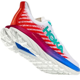 HOKA ONE ONE 跑鞋