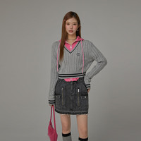 CHUU刺绣字母扭花针织衫女2024年春季设计感V领长袖短毛衣 浅花灰 均码