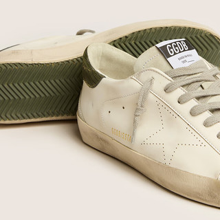 GOLDEN GOOSE