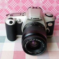 canon佳能eoskiss500n3580自动胶片单反套机ef卡口全景相机9新配3580