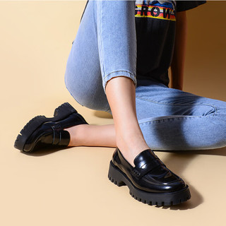 史蒂夫·马登 STEVE MADDEN/思美登舒适厚底乐福鞋女JK制服鞋女 UPHOLD 黑色 瘦脚拍小一码 36