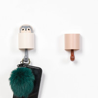 恩师 可爱小松鼠伸缩创意挂钩壁挂衣帽钩试衣间门口玄关墙上装饰钥匙架