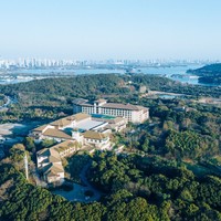 樱花季已约满，但春天还在继续！无锡太湖饭店 高级园景双床房1晚套餐（含双早+水果下午茶）