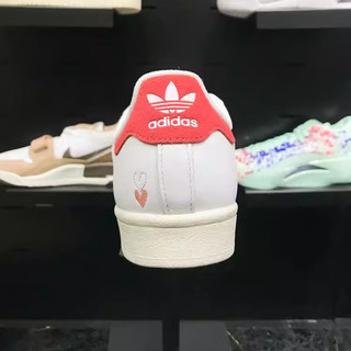 adidas 阿迪达斯 休闲运动鞋