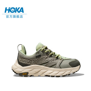 HOKA ONE ONE 徒步鞋