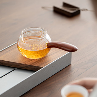 苏氏陶瓷（SUSHI CERAMICS） 锤纹玻璃公道杯实木侧把防烫加厚耐热分茶器家用茶海茶具配件
