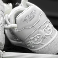 KAALIXTO &LOVEMELATER;白色浮雕款星星鞋新款板鞋