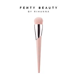 FENTY BEAUTY 蕾哈娜艺能全开粉底刷无痕底妆刷110FB