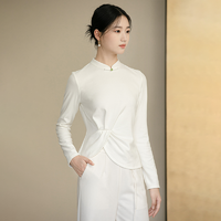 初蝉新中式国风女装新款艺术感扭结显瘦短内搭打底衫上衣2024春装