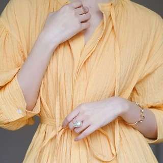 HUAAPPUW 画朴 时尚法式V领连衣裙女装2024春夏季纯色系带短袖中长裙潮