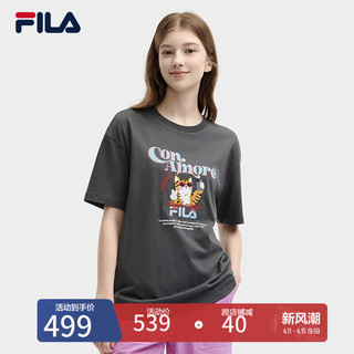 FILA 斐乐 官方女装针织短袖衫2024夏新款时尚宽松纯棉小猫刺绣T恤 仓颉灰-DY 175/92A/XL