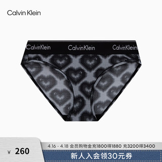 Calvin Klein内衣【摩登引力带】24春夏女士甜蜜桃心满印比基尼内裤QF7803AD LNP-静谧黑 M