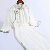 戚薇新中式日常气质中袖蕾丝改良版旗袍2024年轻款连衣裙优雅长款 米色 2XL