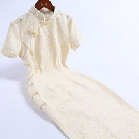 戚薇改良米色旗袍2024春夏年轻气质修身日常可穿蕾丝中长款连衣裙   米色 M