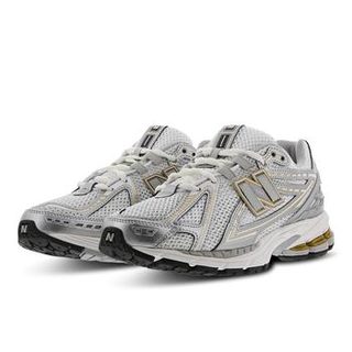 New Balance 1906R - Women Shoes