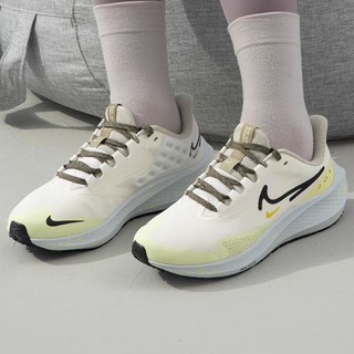 NIKE 耐克 AIR ZOOM PEGASUS SHIELD 女子跑步鞋