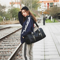 AOSIMAN大容量手提旅行包单肩斜挎行李袋房包运动包瑜伽包男女训练包 黑色