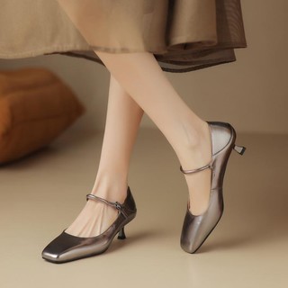 ST&SAT 星期六 女鞋子2024新款浅口通勤鞋方头中跟简约女单鞋韩系搭扣