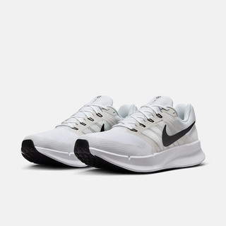 NIKE 耐克 男子公路跑步鞋 RUN SWIFT 3 DR2695-102