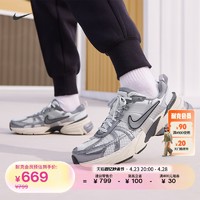 NIKE 耐克 V2k Run 女子跑鞋 FD0736