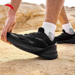 安踏（ANTA）毒刺4丨缓震跑步鞋男士体测运动鞋男鞋112315520 【网面】黑/碳灰-1 9.5 （男43）