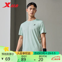 XTEP 特步 吸湿速干短袖男夏季T恤透气运动上衣876229010031 清醒绿 XL