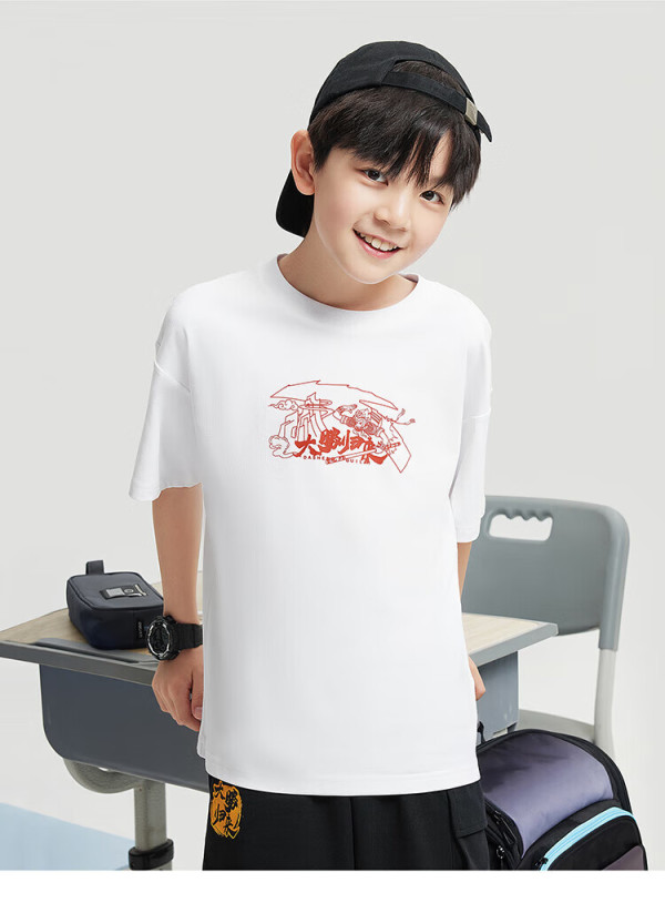 安踏儿童短袖男童装2024年夏季潮流印花针织短t儿童舒适t桖 梦幻黑-5