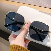 皮尔·卡丹 2024新款时尚大脸驾驶开车高级感眼镜防紫外线太阳镜女墨镜