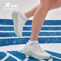 XTEP 特步 跑步鞋女2024新款运动鞋跑鞋软底鞋子休闲鞋女鞋976118110046