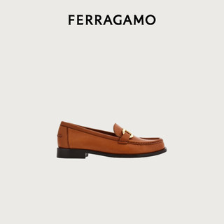 菲拉格慕（Ferragamo）女士棕色Gancini扣饰莫卡辛鞋 0769756_1D _ 60/36.5 