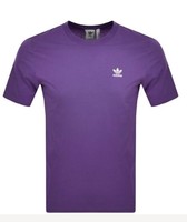adidas 阿迪达斯 Originals essentials t-shirt in purple阿迪达斯刺绣标