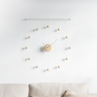 umbra 恒时墙面挂钟 北欧轻奢家用客厅创意时钟简约个性现代挂表