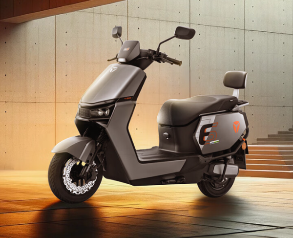 爆款清单通勤出游实用型电动车天花板雅迪电动车购车推荐