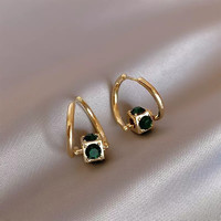 Trendolla 925銀針韓國ins墨綠耳環女高級感百搭幾何形墨綠色鋯石耳扣 祖母綠鋯石耳環