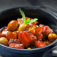 yurun 雨润 红烧肉 300g 熟食腊味 猪肉懒人下饭菜 加热即食 快手菜传统美食