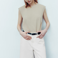 URBAN REVIVO 女装休闲立体剪裁设计感开衩T恤衫UWU440074 卡其 M