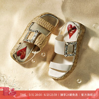 ROGERVIVIER/2024夏季RV女鞋钻扣皮革拉菲草坡跟凉鞋 奶油色 34