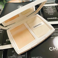 香奈儿（Chanel） 光采透白粉饼遮瑕定妆提亮肤双面粉扑SPF25\PA+++520 BD01#瓷白色（）