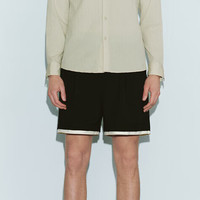 URBAN REVIVO 男士时尚休闲撞色拼接松紧腰短裤 UMF640081