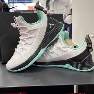NIKE 耐克 男鞋篮球鞋2024春季新款Air Jordan Ultra巴特勒2代耐磨运动鞋 AH8110-114白色黑绿
