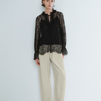 URBAN REVIVO 女士时髦魅力蕾丝V领系带罩衫衬衫 UWG240132 正黑 XL