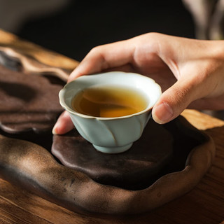 东道 汝窑 茶具茶杯 陶瓷功夫茶杯主人杯开片可养 新东道馆藏纪念款 【玉雅杯】70ML