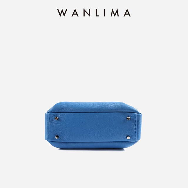 万里马（wanlima）2024春夏羊皮小怪兽贝壳包软皮波士顿手提包包单肩包女包 克莱因蓝