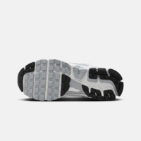Nike耐克男童VOMERO 5大童运动童鞋夏Y2K透气网面HF6998
